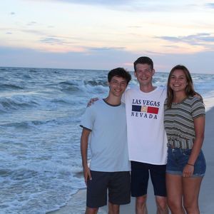 Meet your Posher, Seth